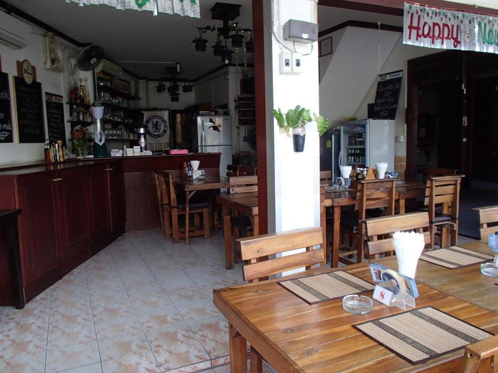Little Austria Tams Guesthouse Pantai Chaweng Luaran gambar