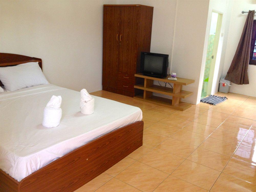 Little Austria Tams Guesthouse Pantai Chaweng Luaran gambar
