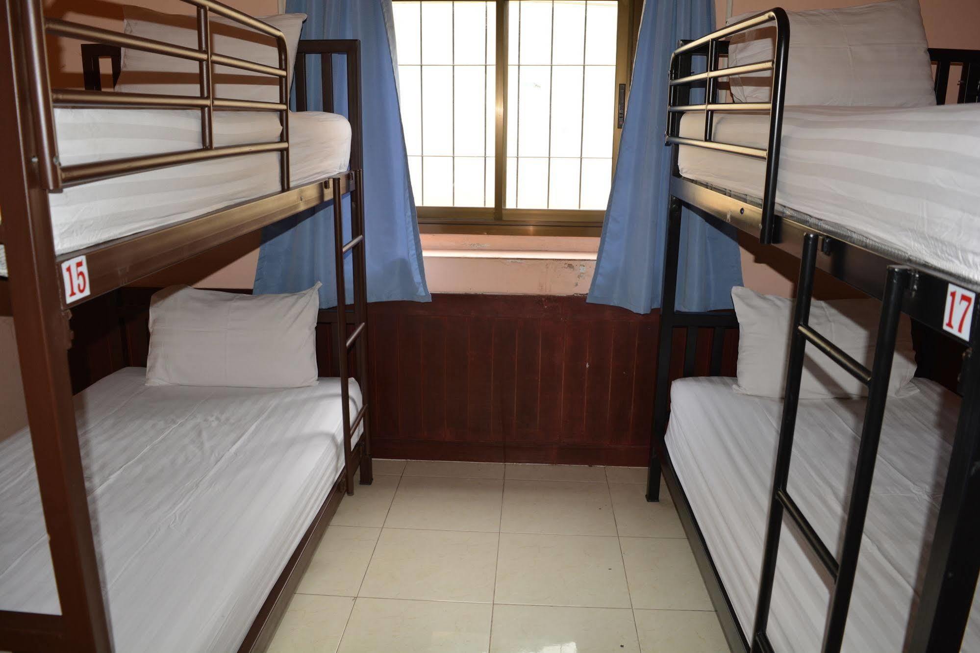 Little Austria Tams Guesthouse Pantai Chaweng Luaran gambar