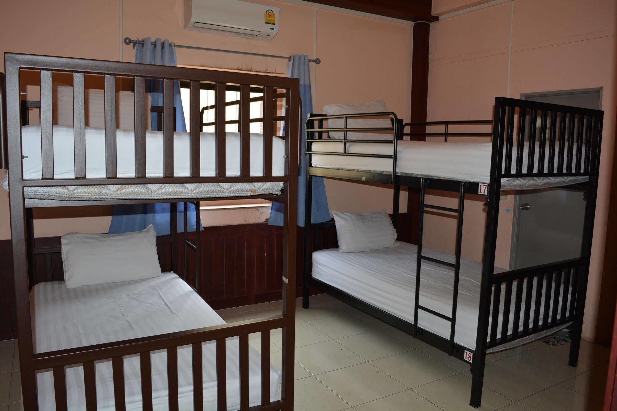 Little Austria Tams Guesthouse Pantai Chaweng Luaran gambar