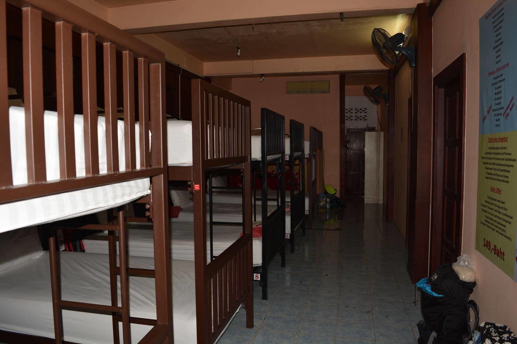 Little Austria Tams Guesthouse Pantai Chaweng Luaran gambar