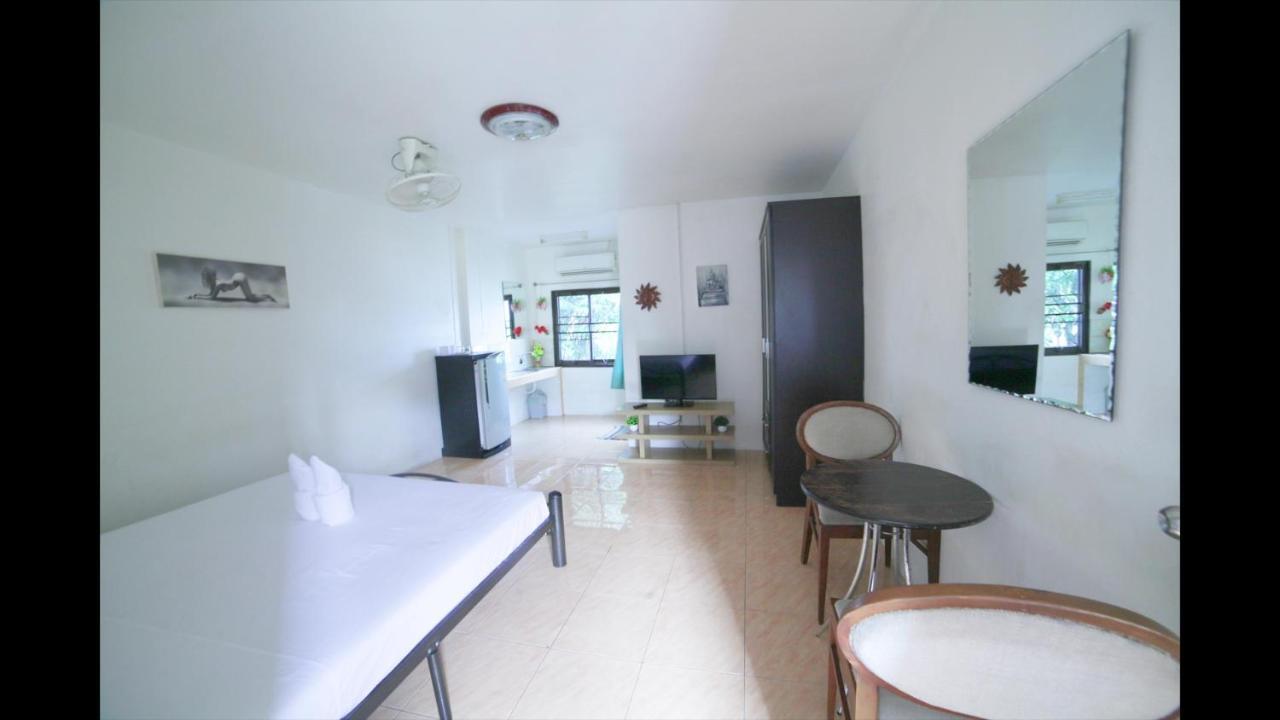 Little Austria Tams Guesthouse Pantai Chaweng Luaran gambar